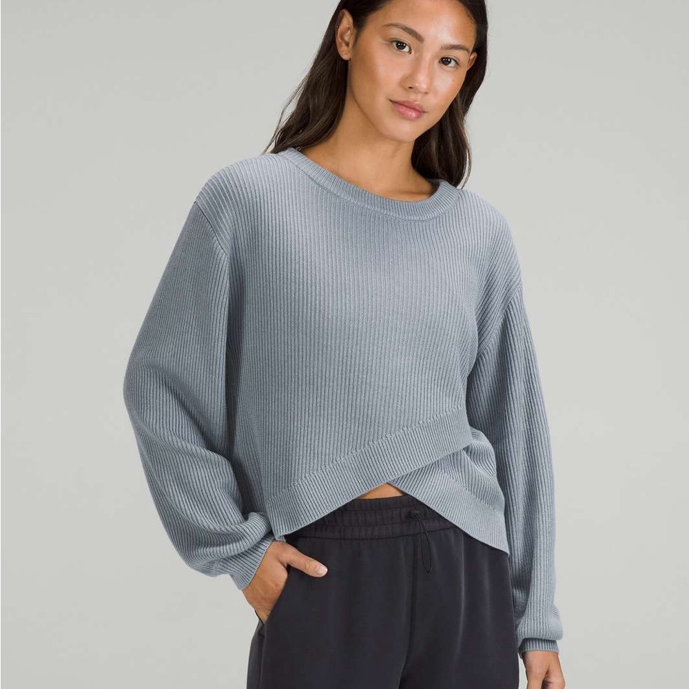 Lululemon Reversible Crossover Sweater Chambray Size 4